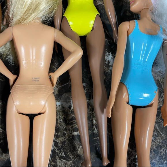 Barbie Dolls Lot of 7 , Mattel - Picture 10 of 10